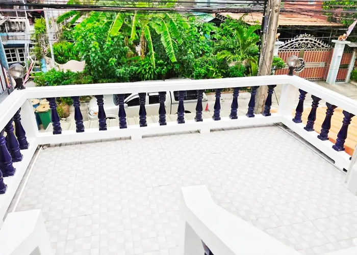 Cozy 4br Private In Sukhumvit Near Bts Udomsuk Bangkok