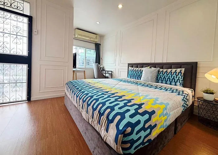 Cozy 4br Private In Sukhumvit Near Bts Udomsuk *