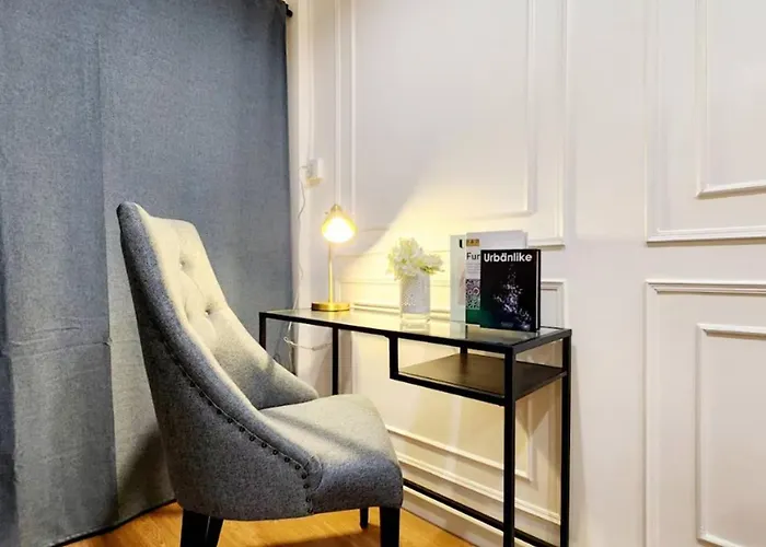 Апартаменты Cozy 4br Private In Sukhumvit Near Bts Udomsuk