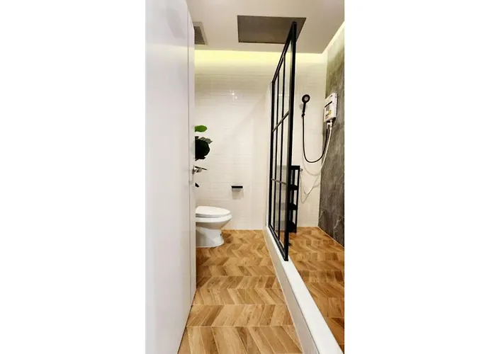 Cozy 4br Private In Sukhumvit Near Bts Udomsuk Апартаменты